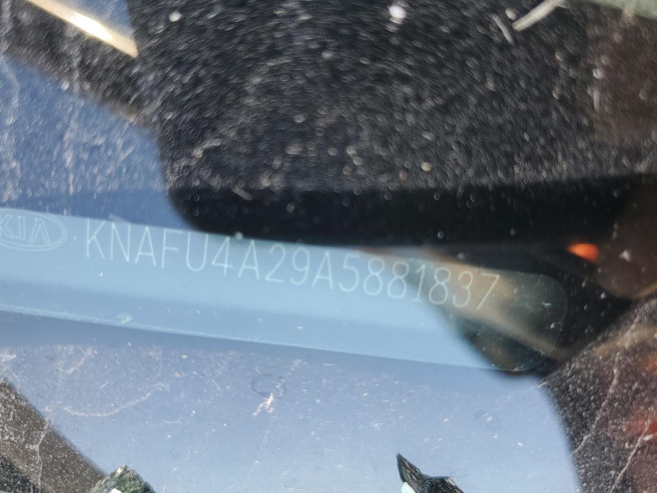 2010 KIA FORTE