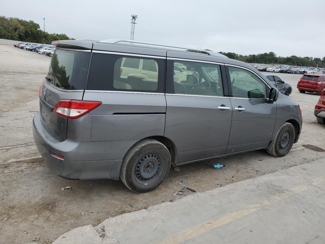 2016 NISSAN Quest