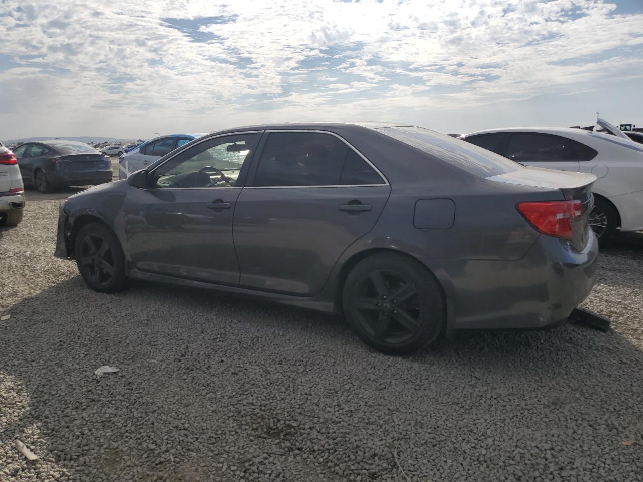 2013 TOYOTA CAMRY