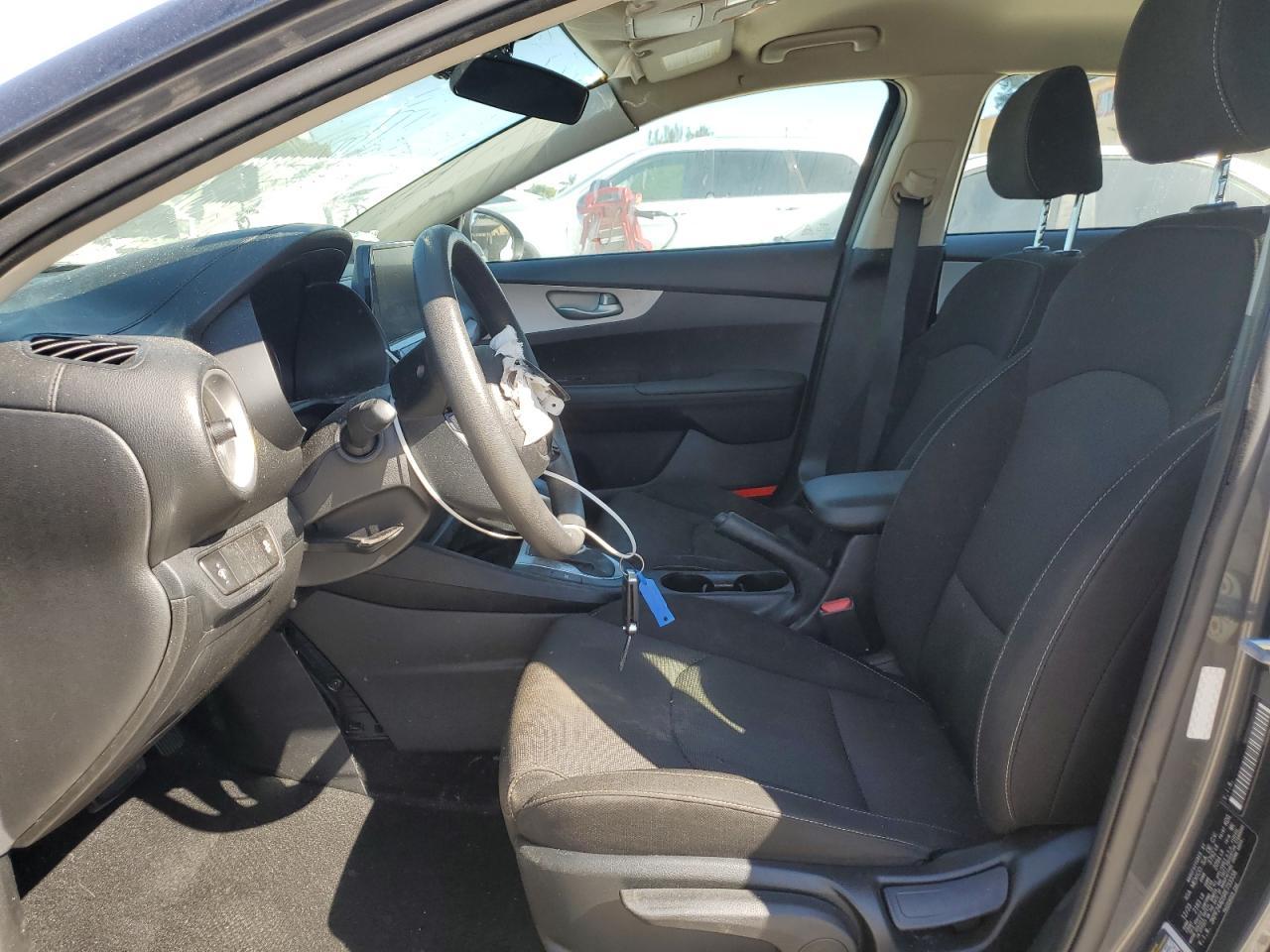 2024 KIA FORTE