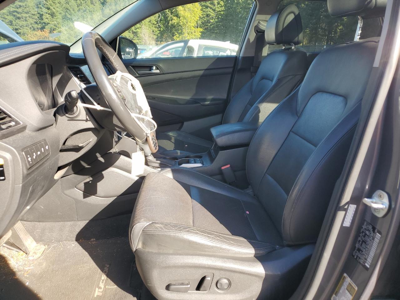 2016 HYUNDAI TUCSON