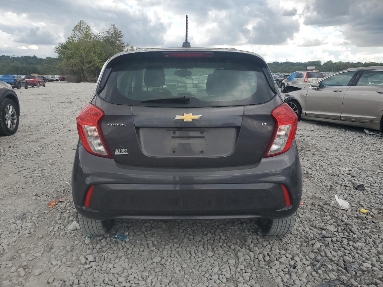 2016 CHEVROLET Spark