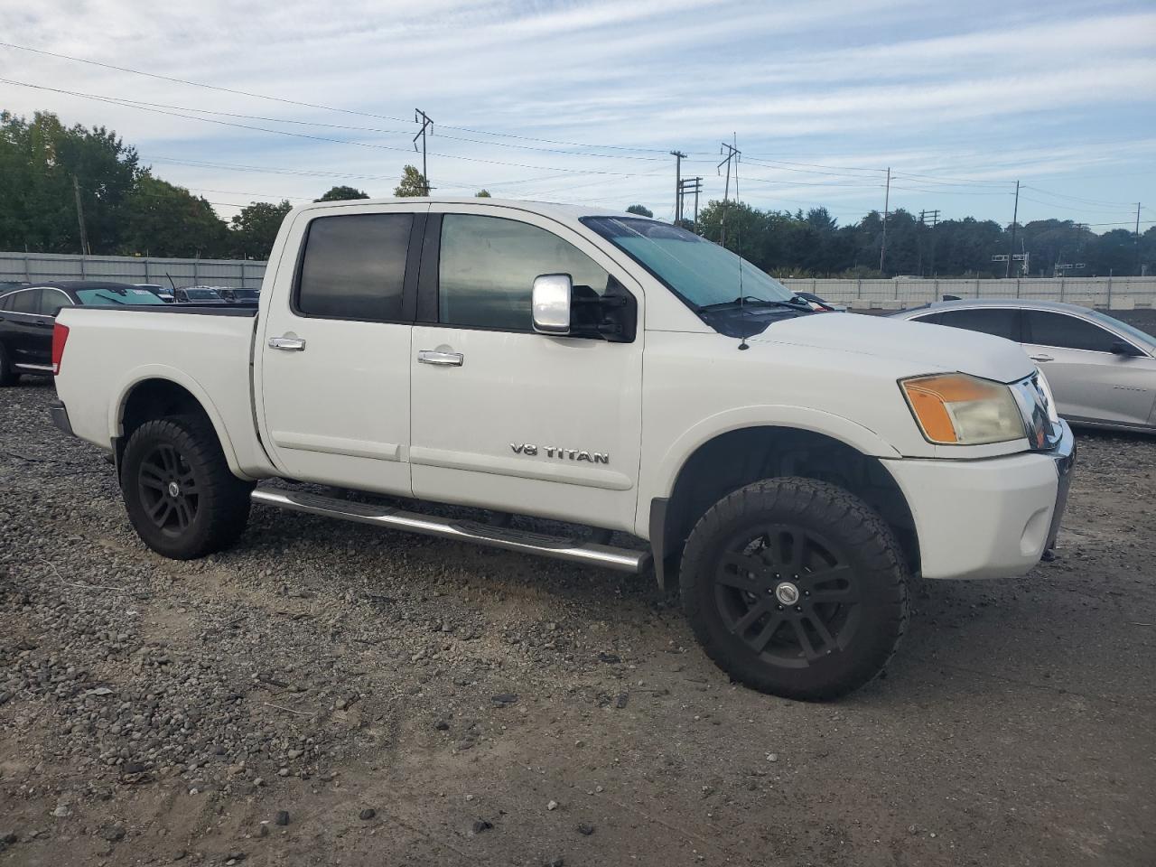 2012 NISSAN Titan
