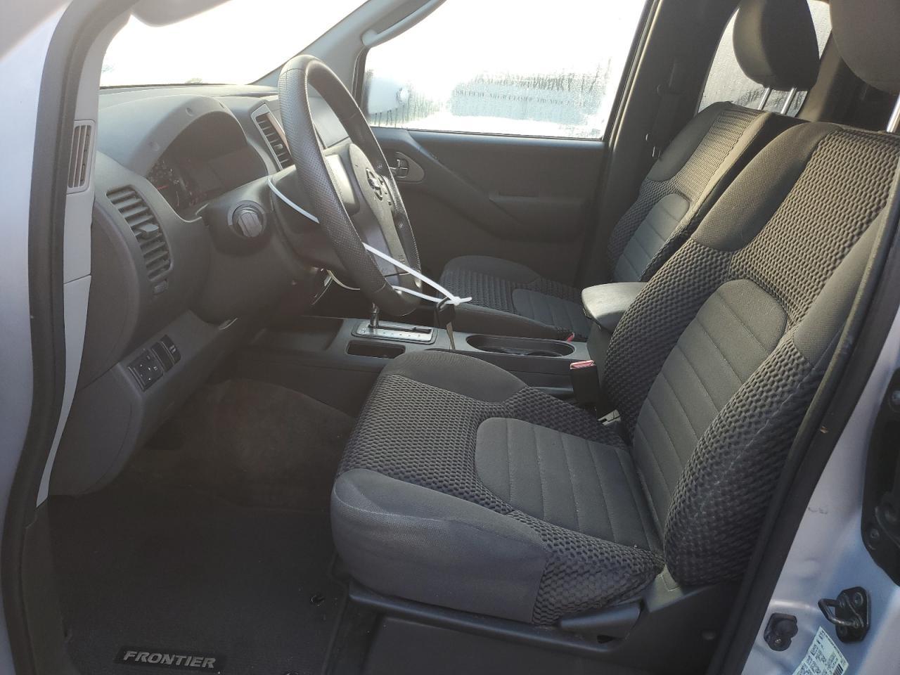 2011 NISSAN Frontier