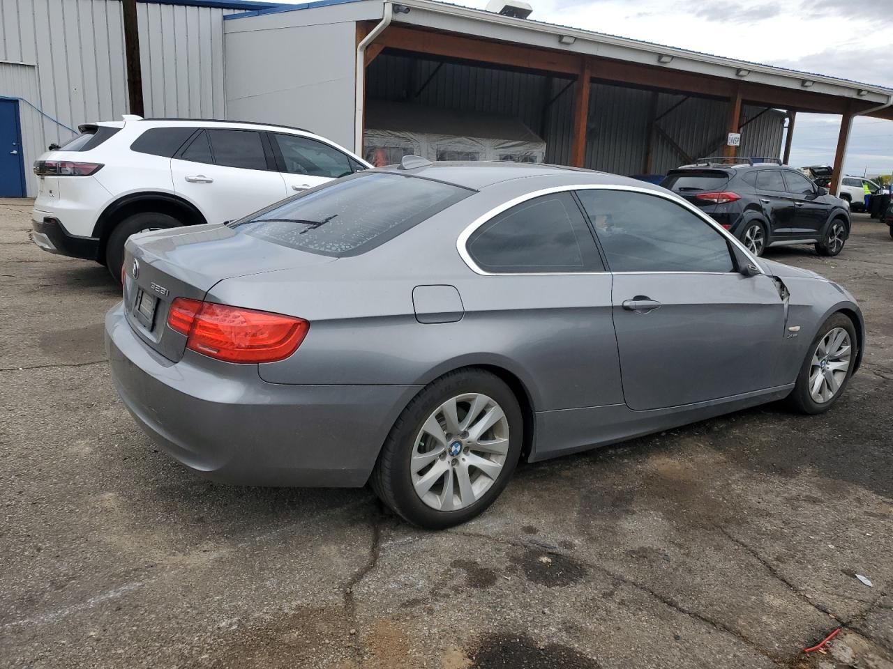 2012 BMW 3 SERIES