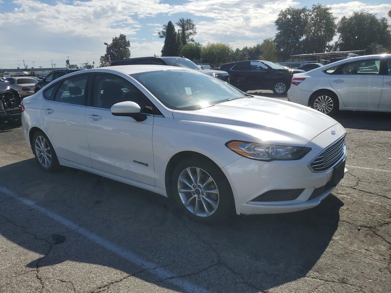 2017 FORD FUSION