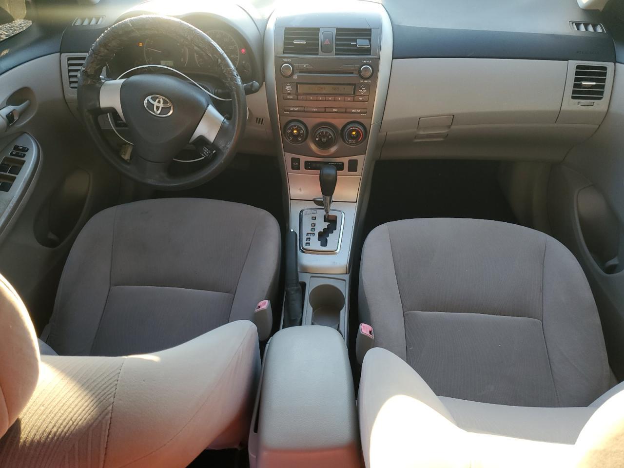 2011 TOYOTA COROLLA