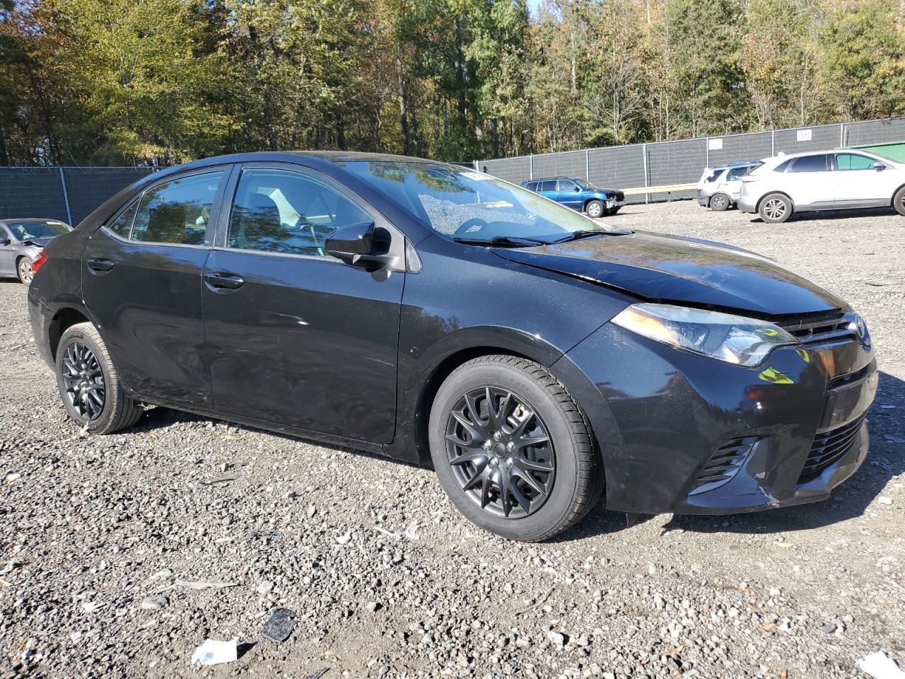 2015 TOYOTA COROLLA