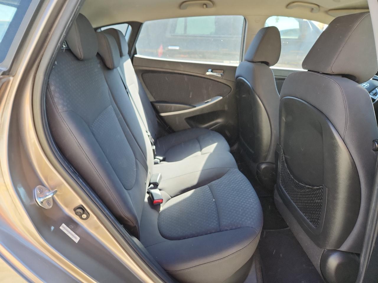 2012 HYUNDAI ACCENT