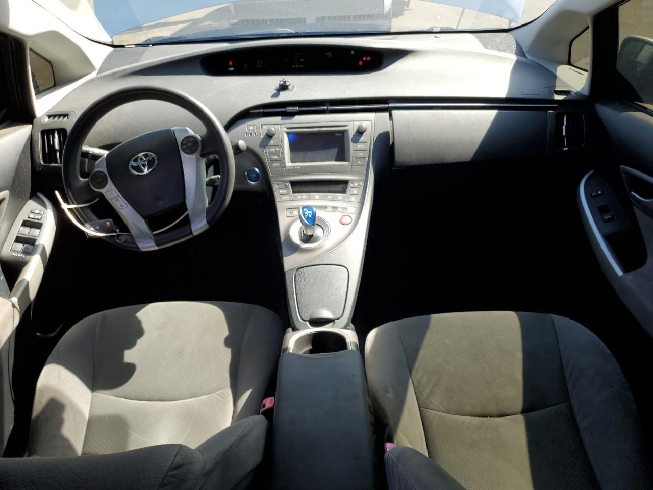 2012 TOYOTA PRIUS