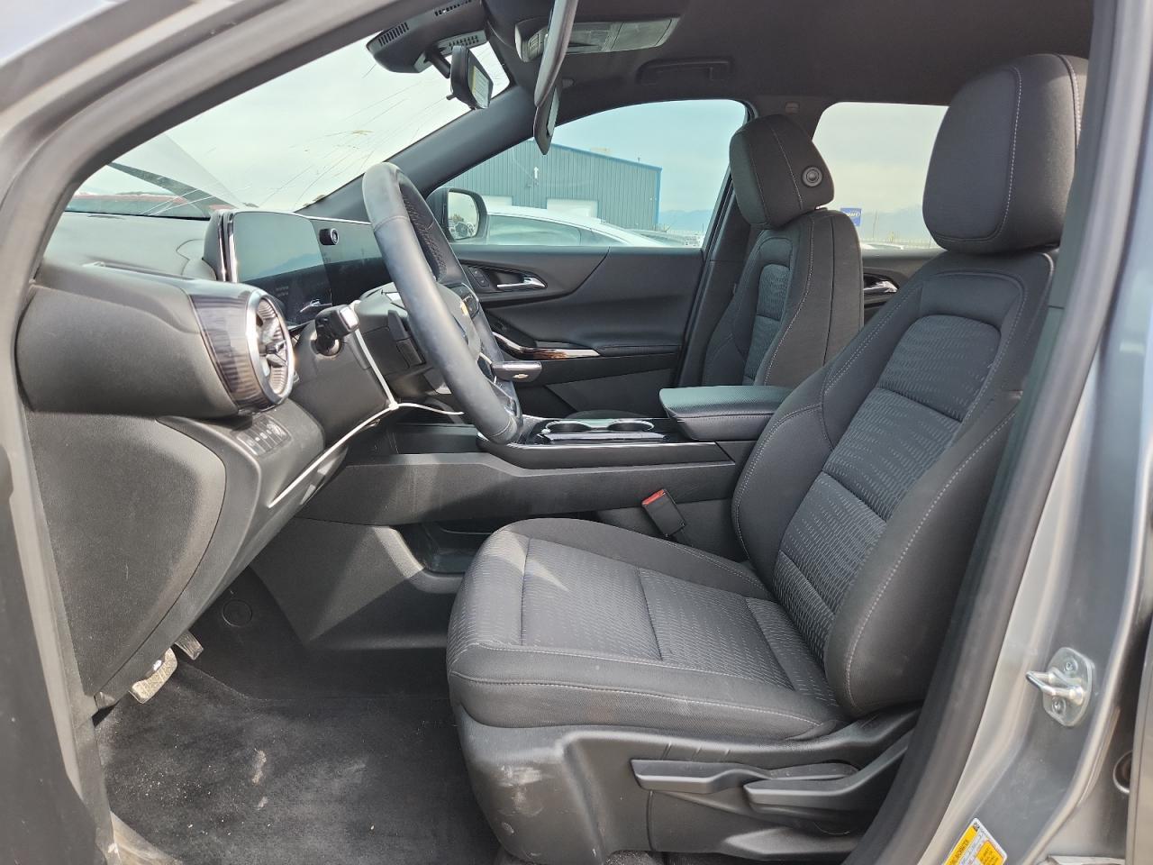 2025 CHEVROLET EQUINOX