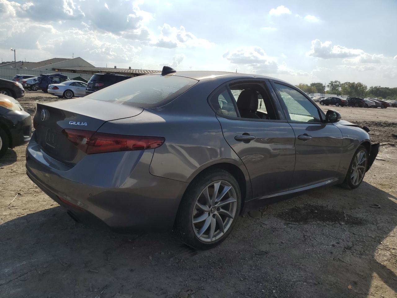 2022 ALFA ROMEO Giulia