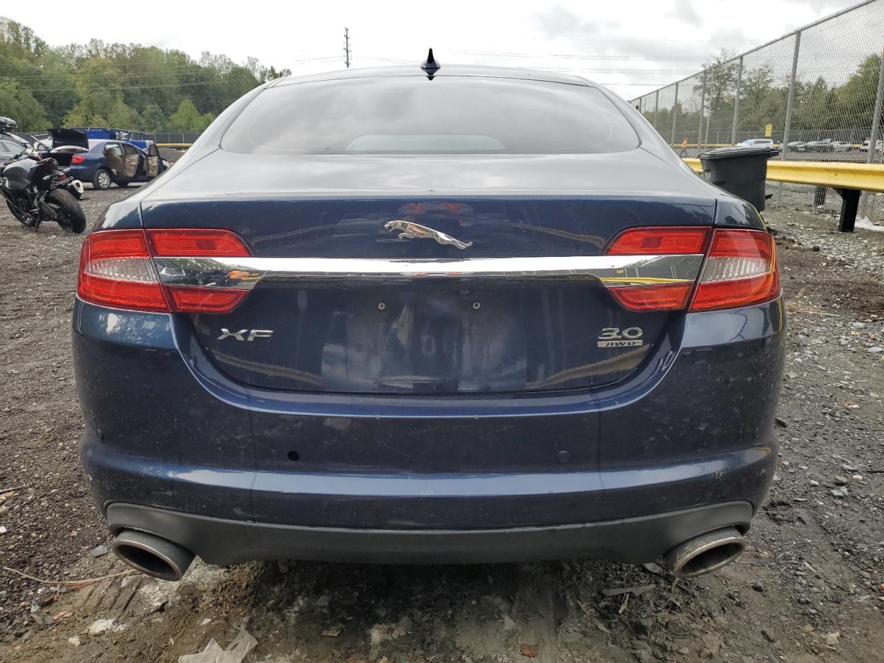 2013 JAGUAR XF