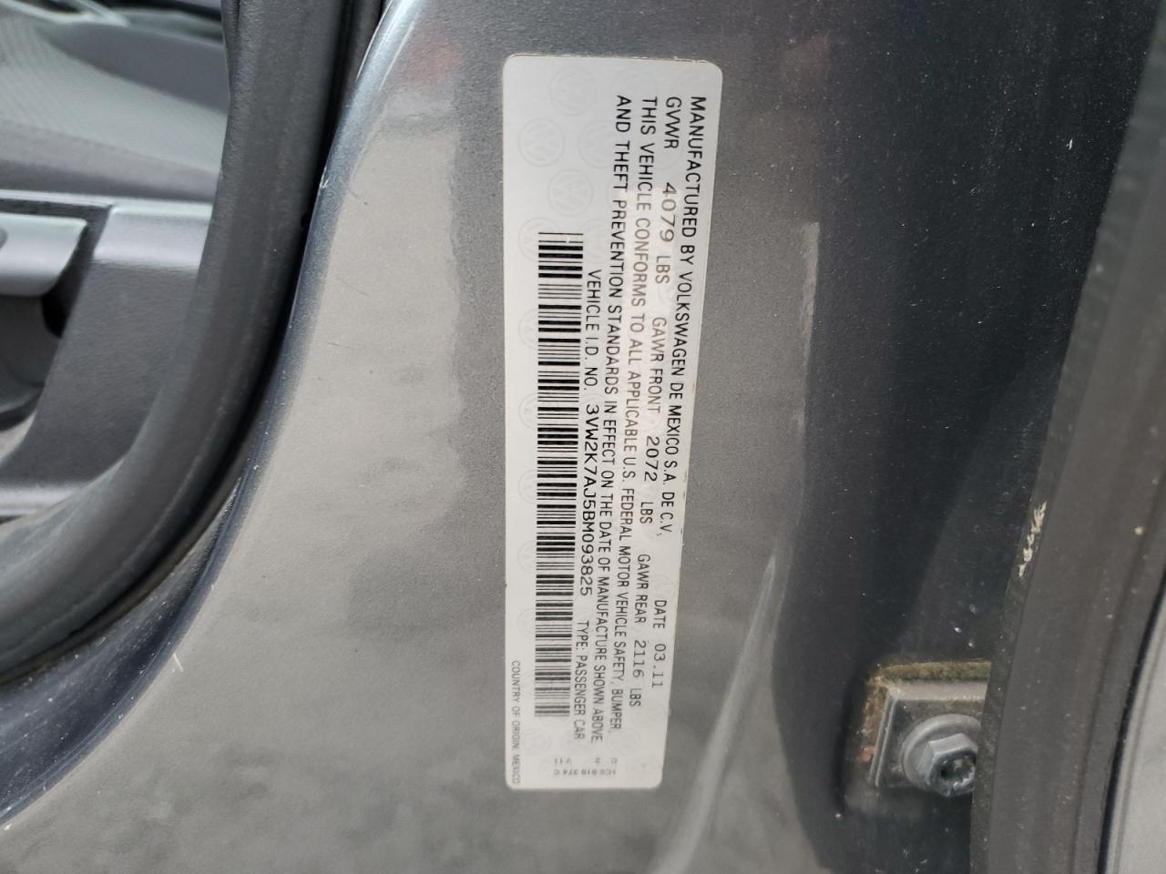 2011 VOLKSWAGEN JETTA