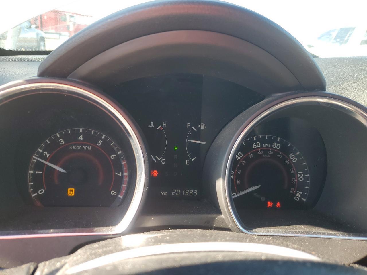 2010 TOYOTA HIGHLANDER