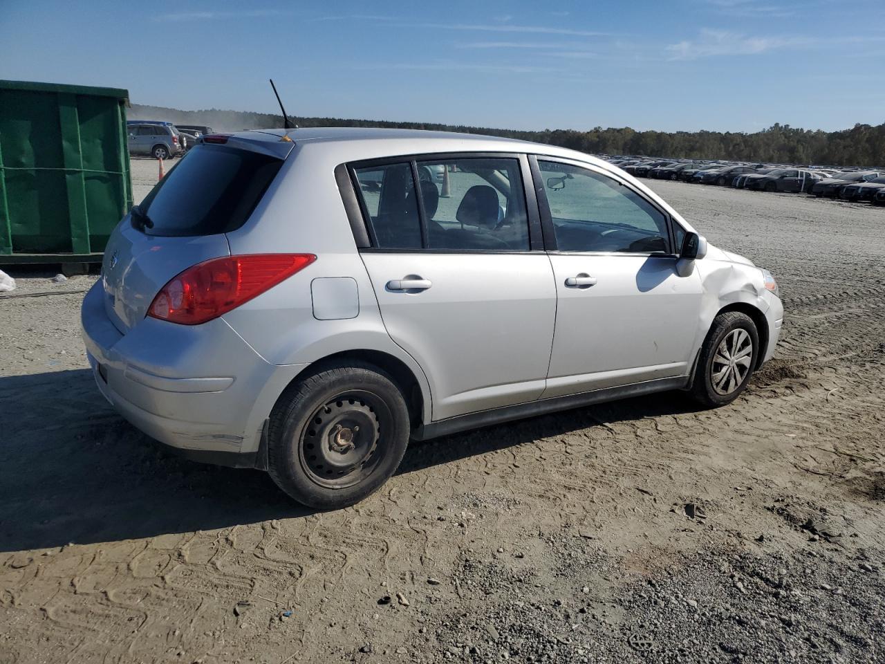 2012 NISSAN VERSA