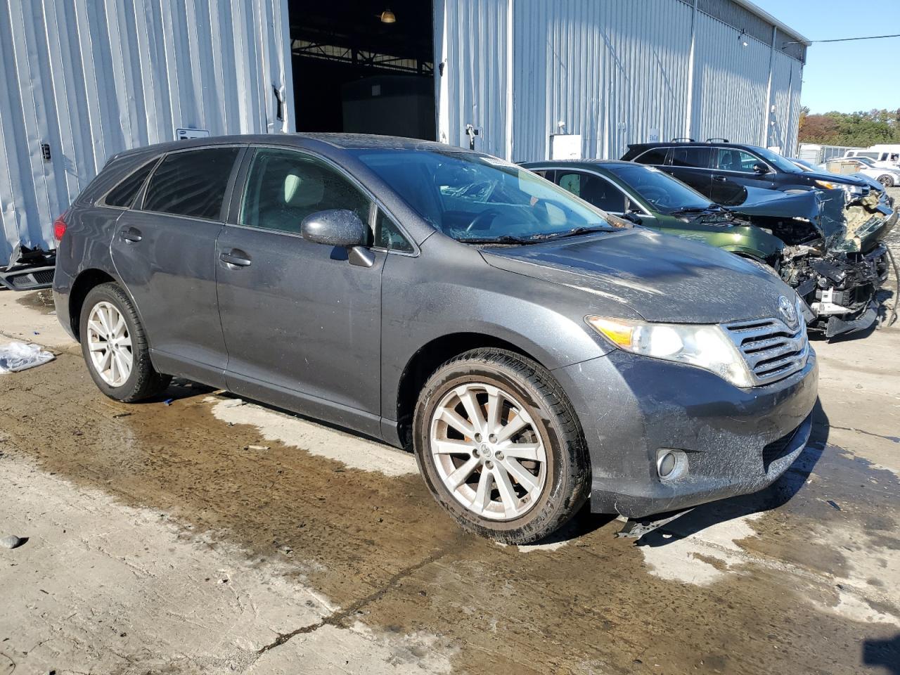 2010 TOYOTA VENZA