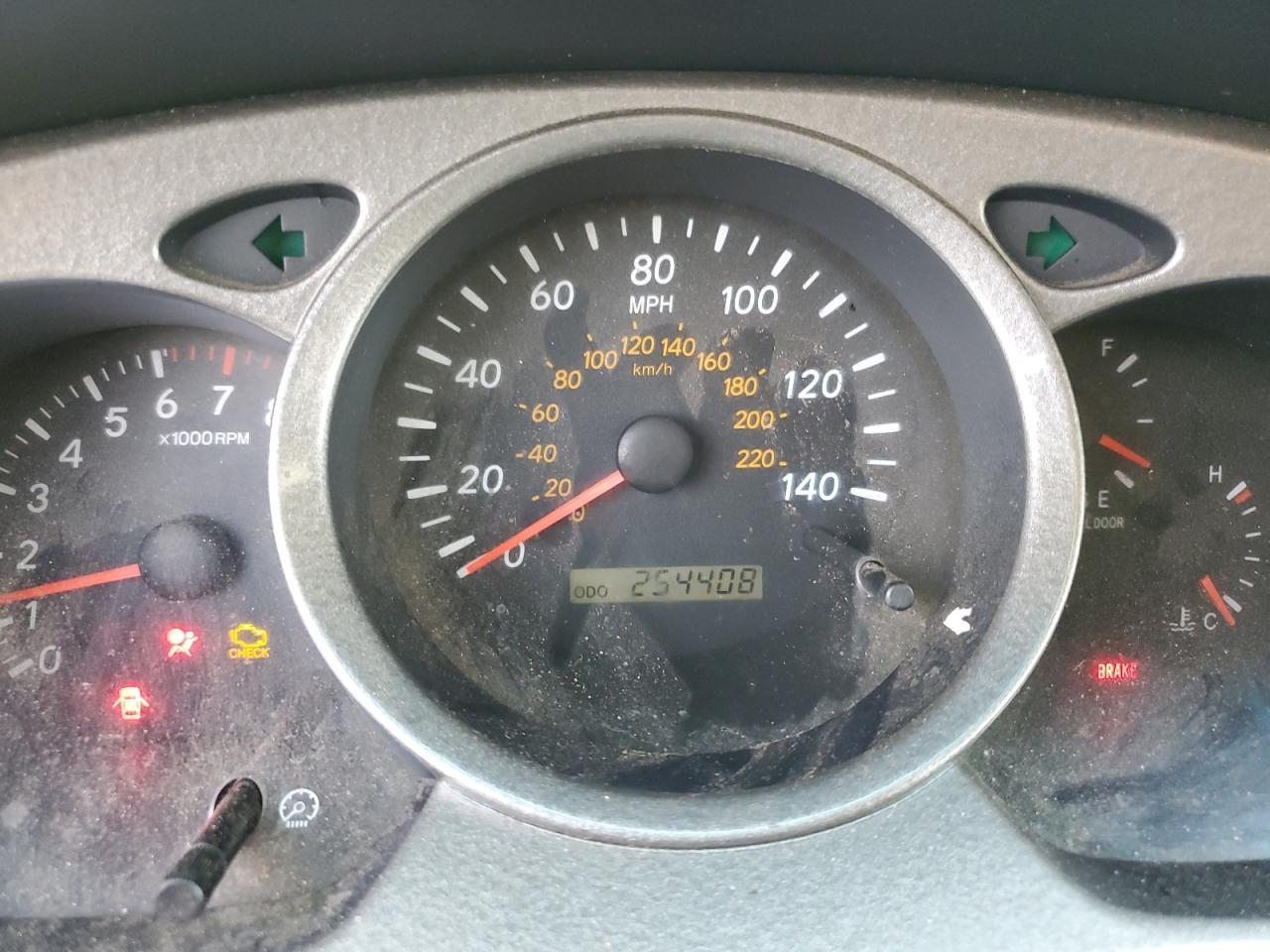 2001 TOYOTA HIGHLANDER