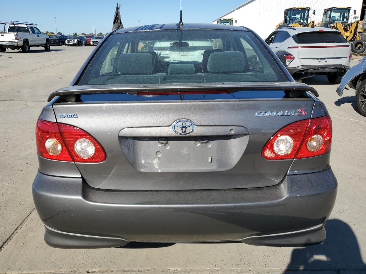 2005 TOYOTA COROLLA