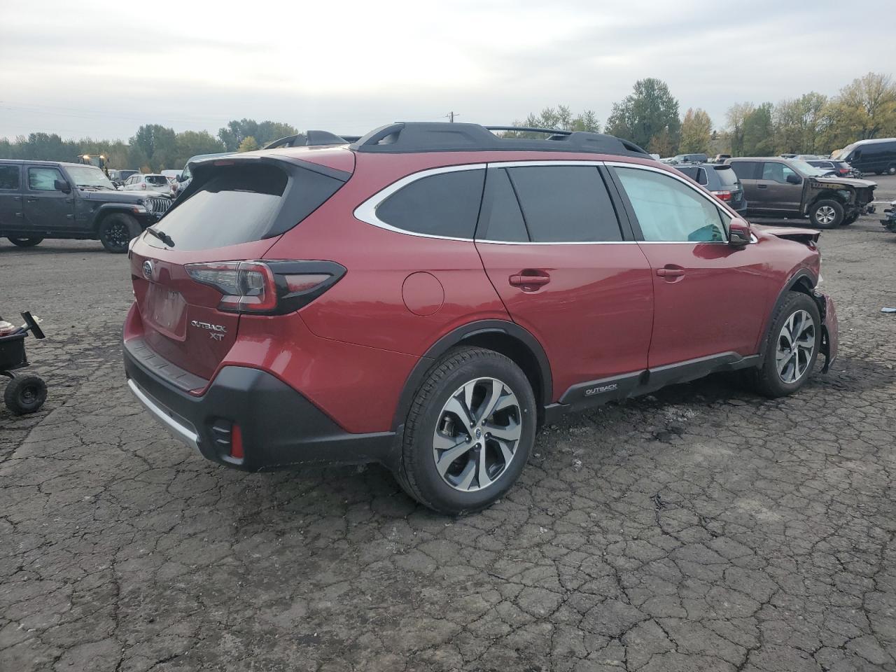 2020 SUBARU Outback