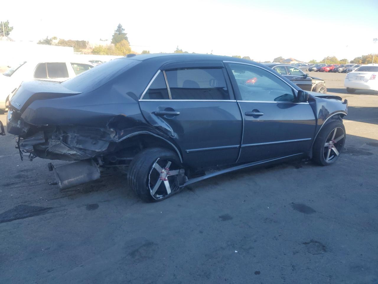 2004 HONDA ACCORD