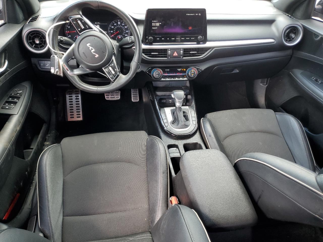 2024 KIA FORTE