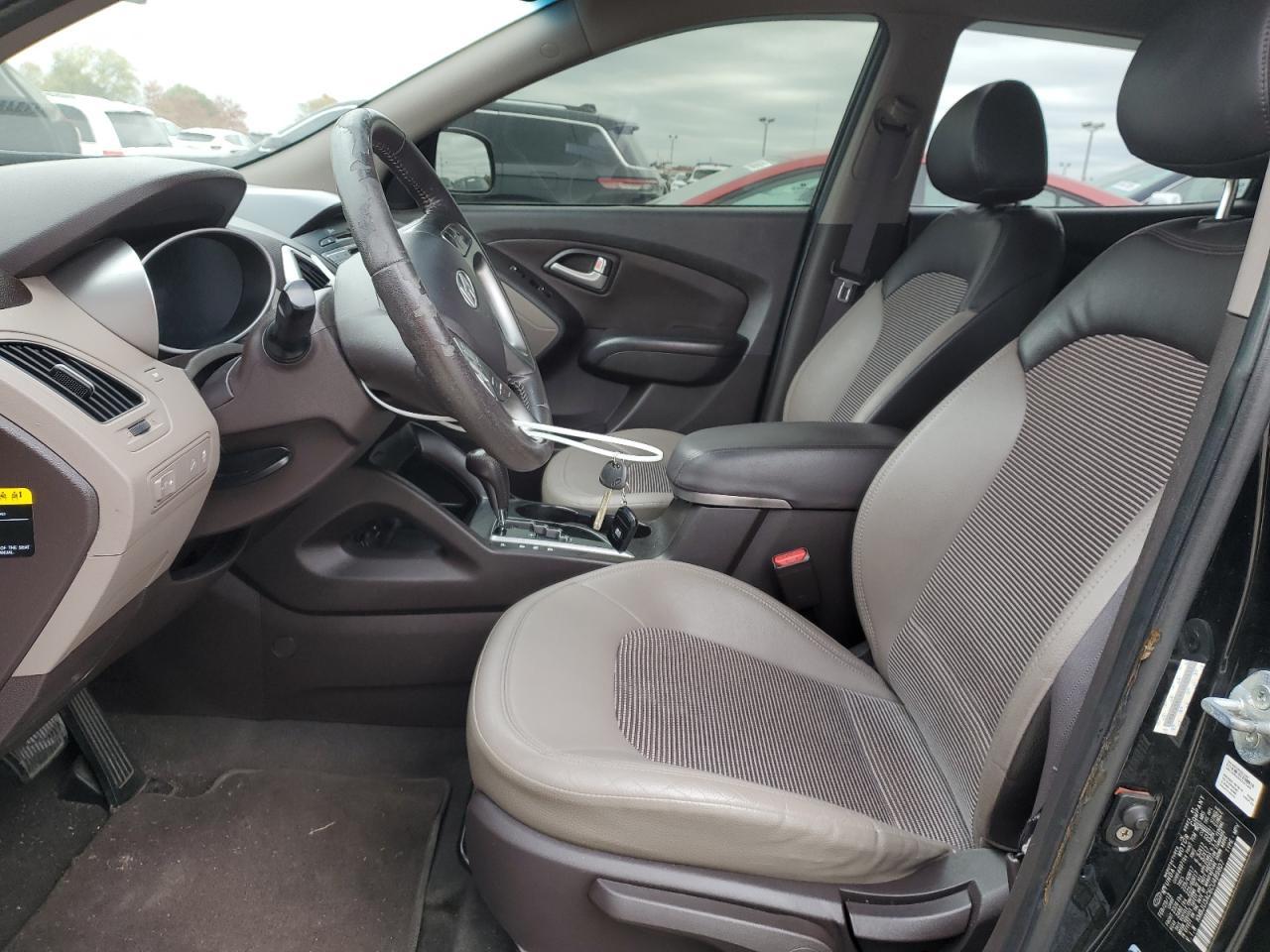 2012 HYUNDAI TUCSON