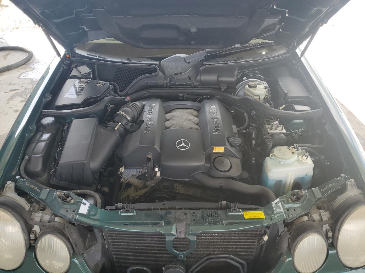 2001 MERCEDES-BENZ E-Class