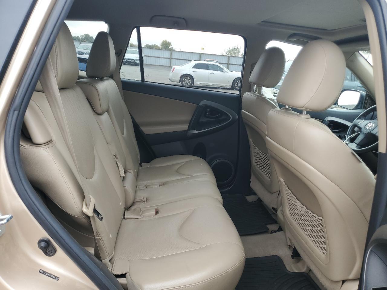 2012 TOYOTA RAV4