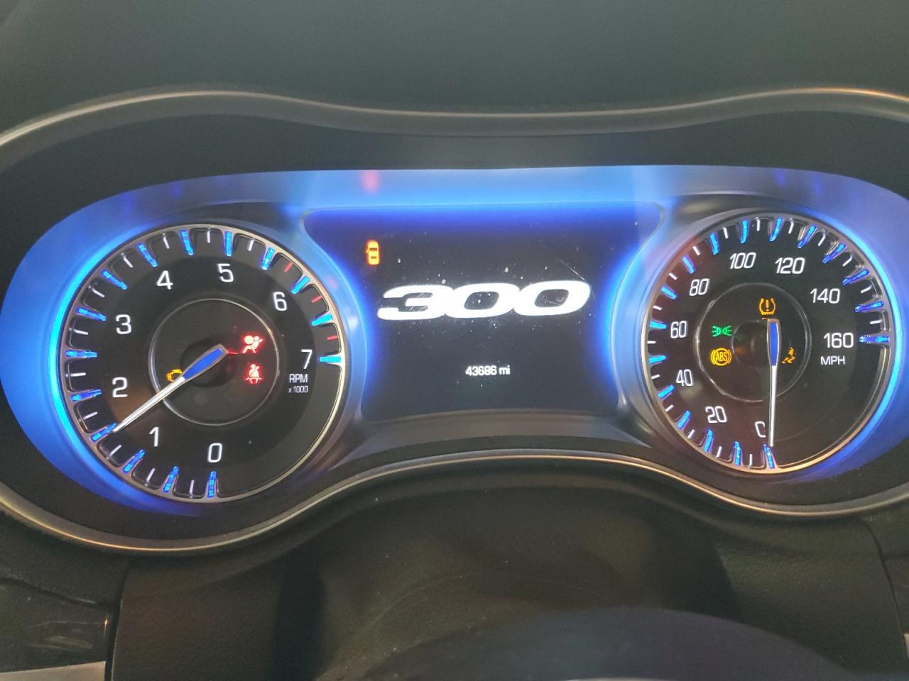 2017 CHRYSLER 300