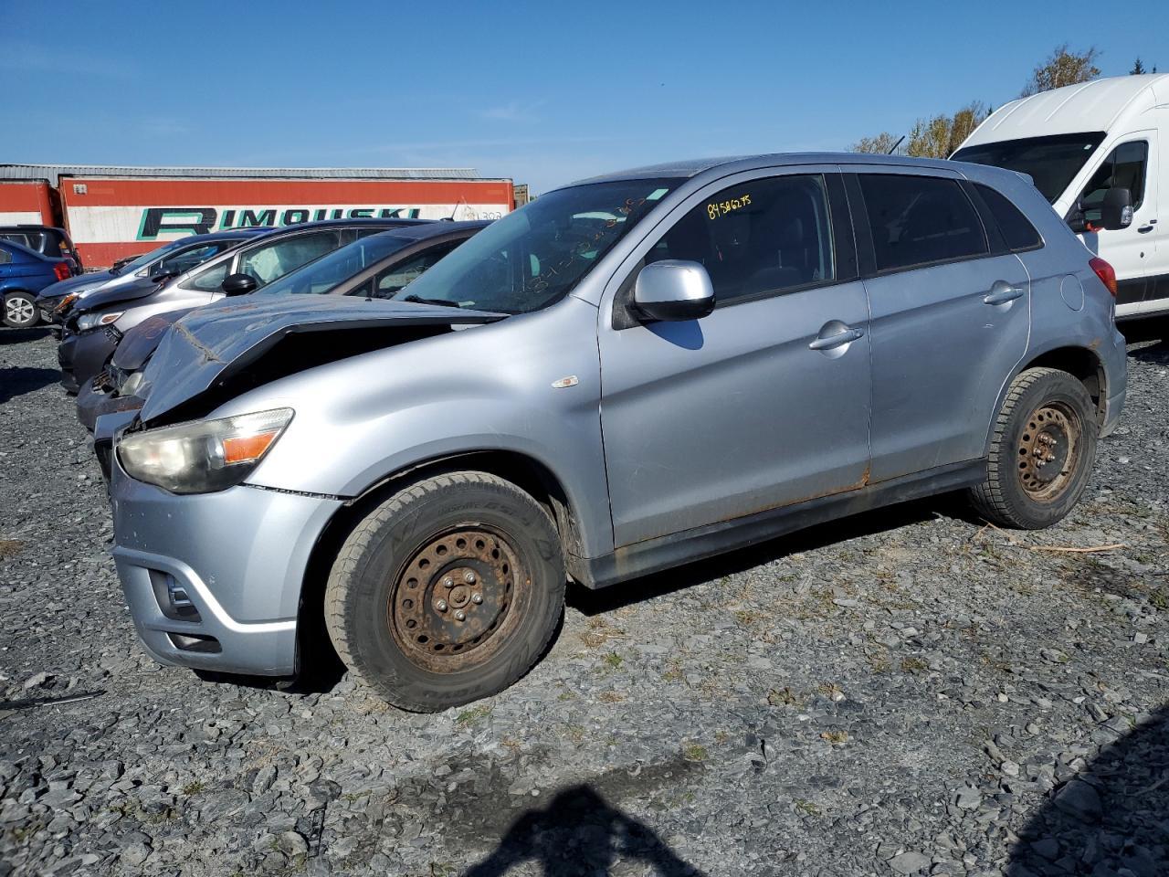 2011 MITSUBISHI RVR