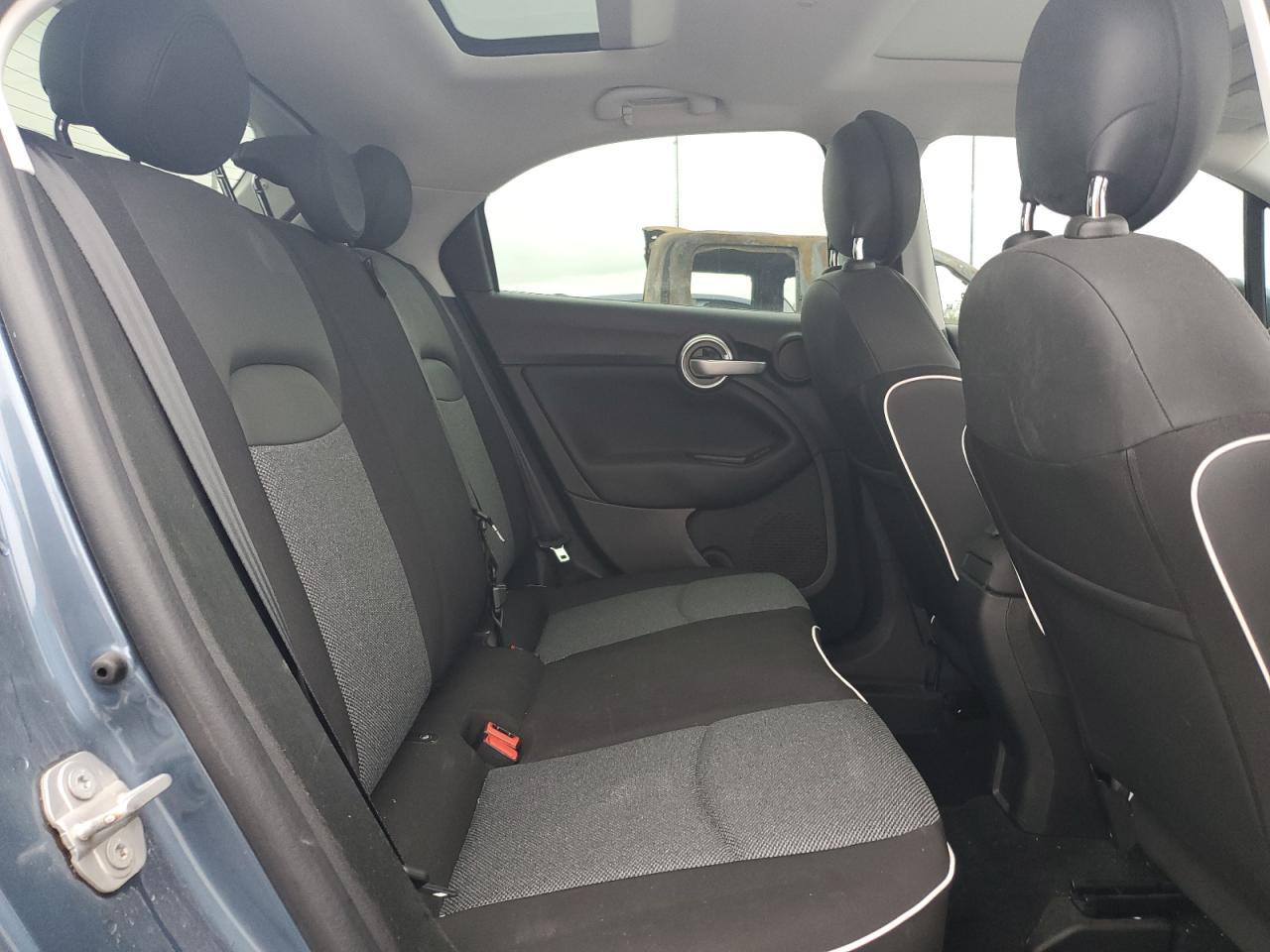 2017 FIAT 500X