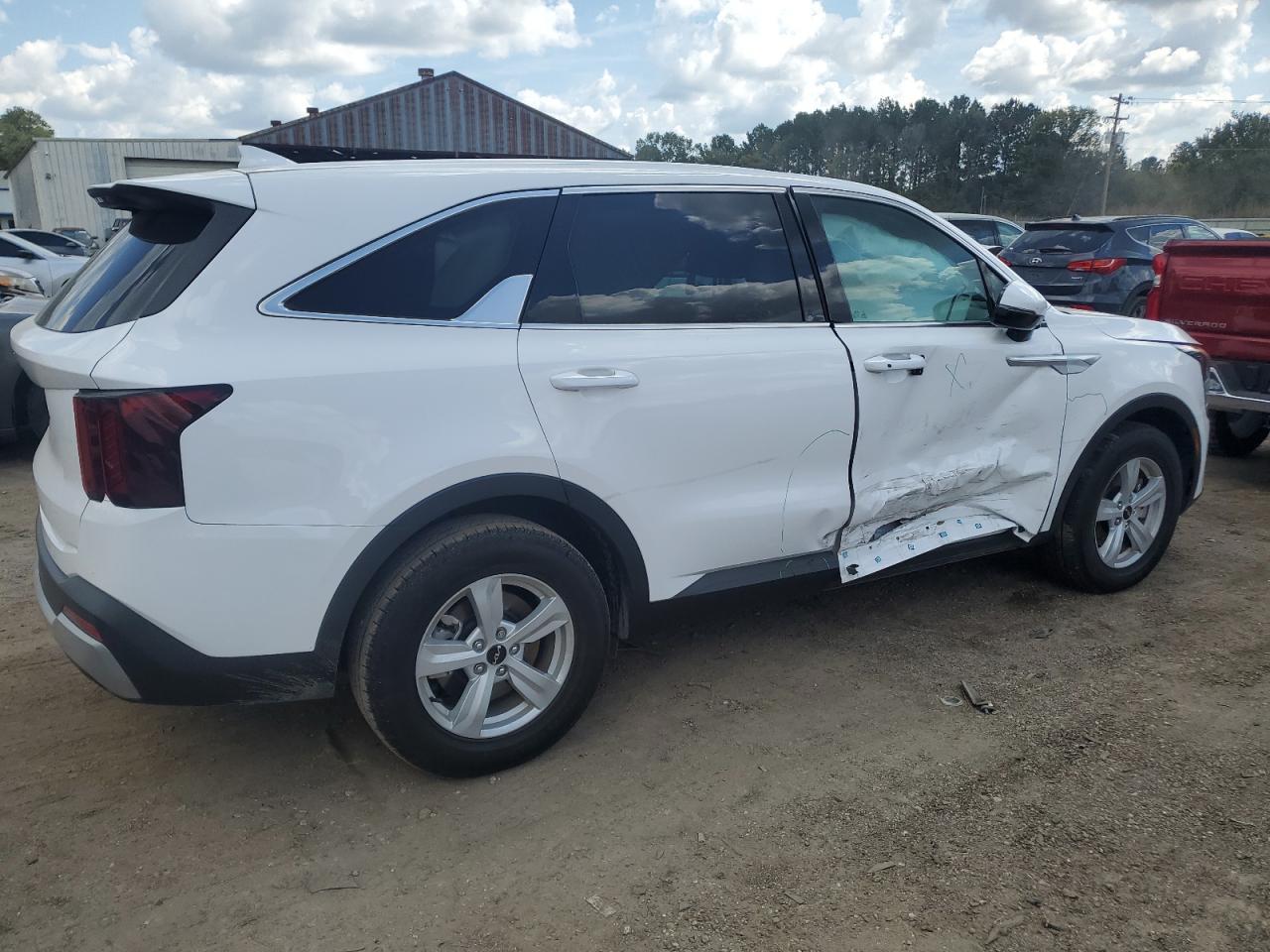 2025 KIA SORENTO