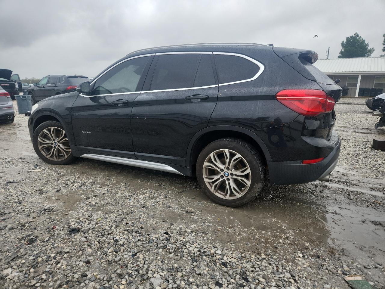 2017 BMW X1