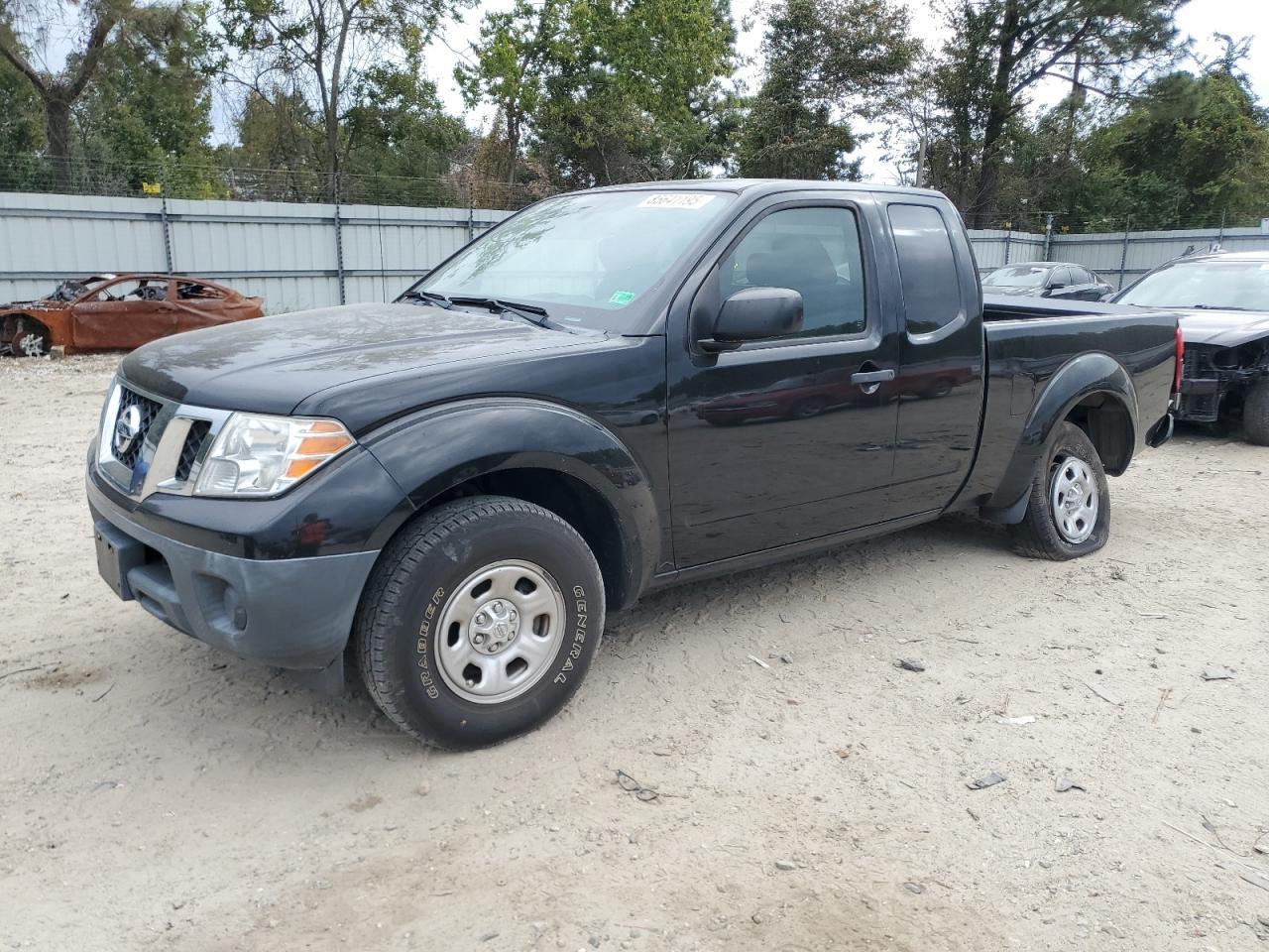 2017 NISSAN Frontier