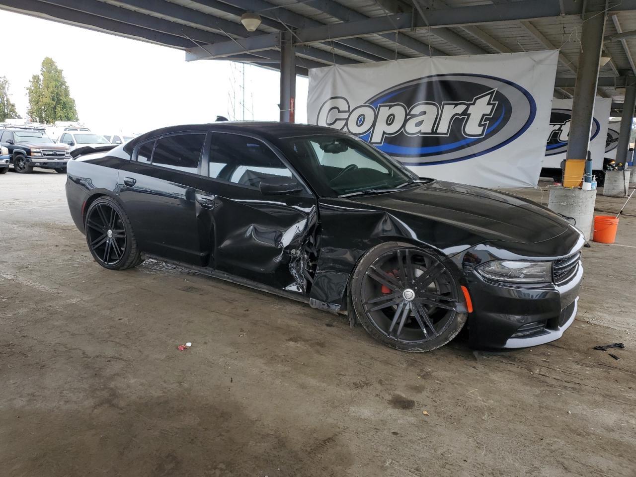 2015 DODGE CHARGER