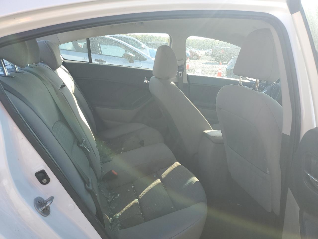 2015 KIA FORTE
