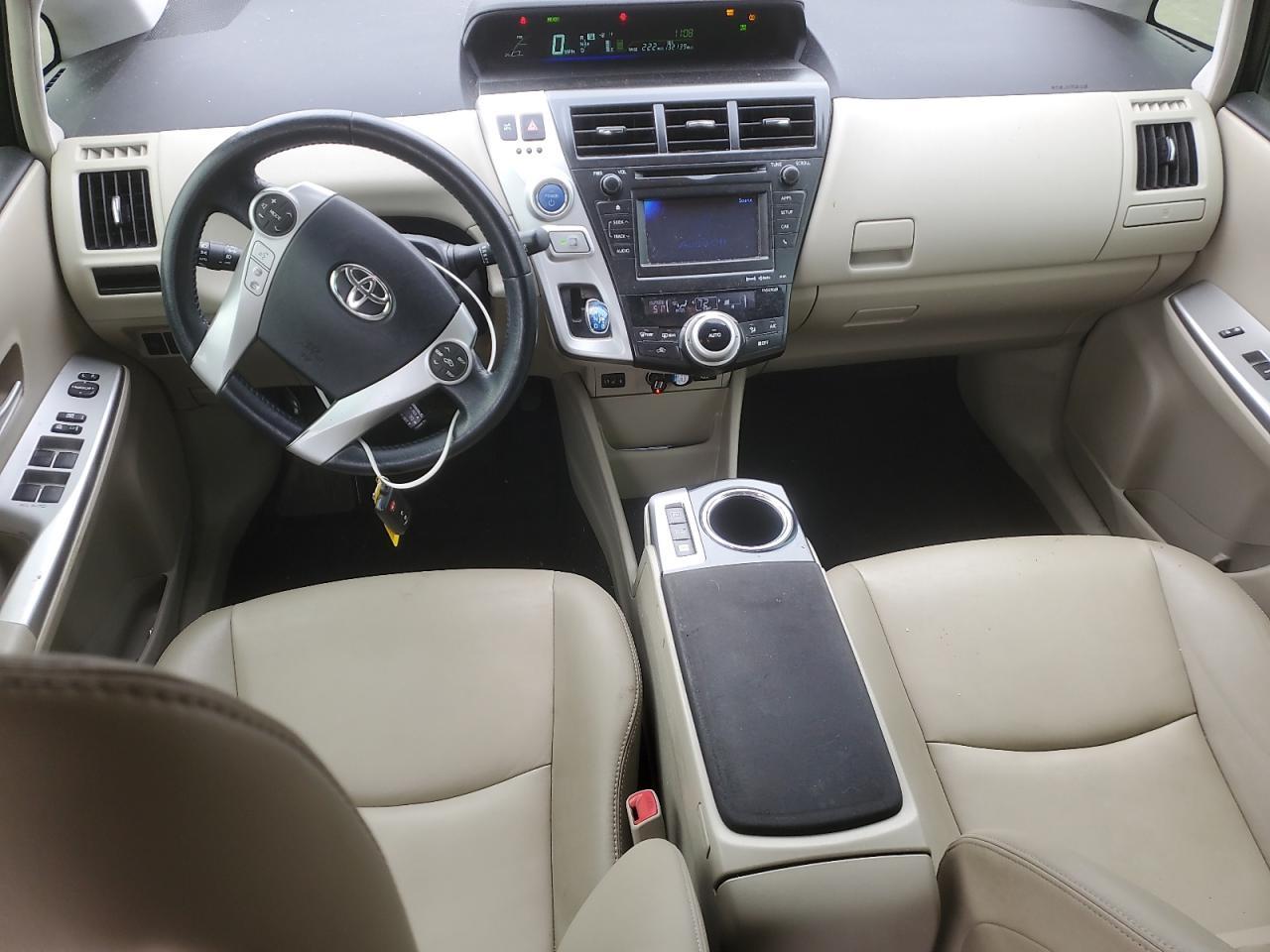 2014 TOYOTA PRIUS V