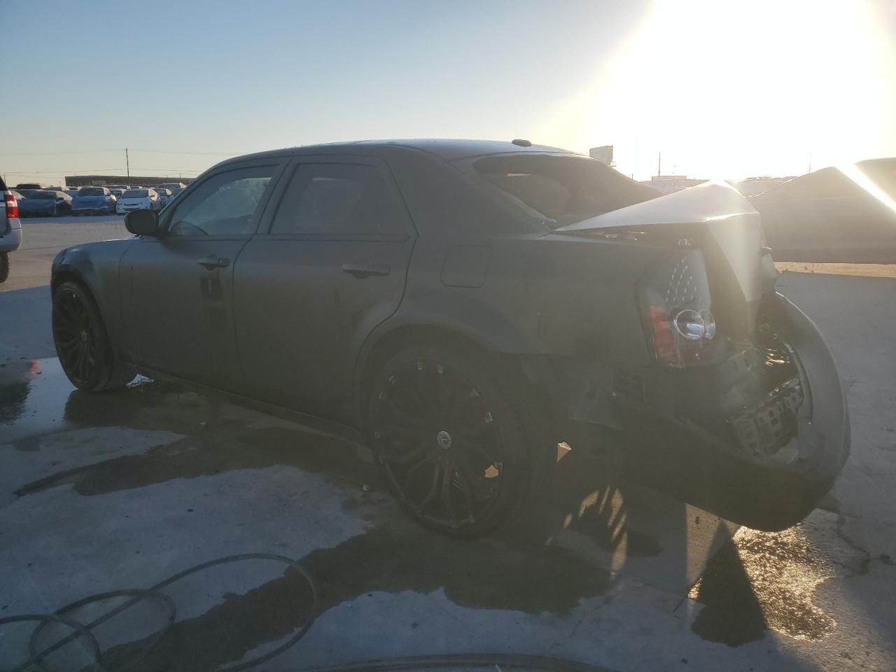 2010 CHRYSLER 300