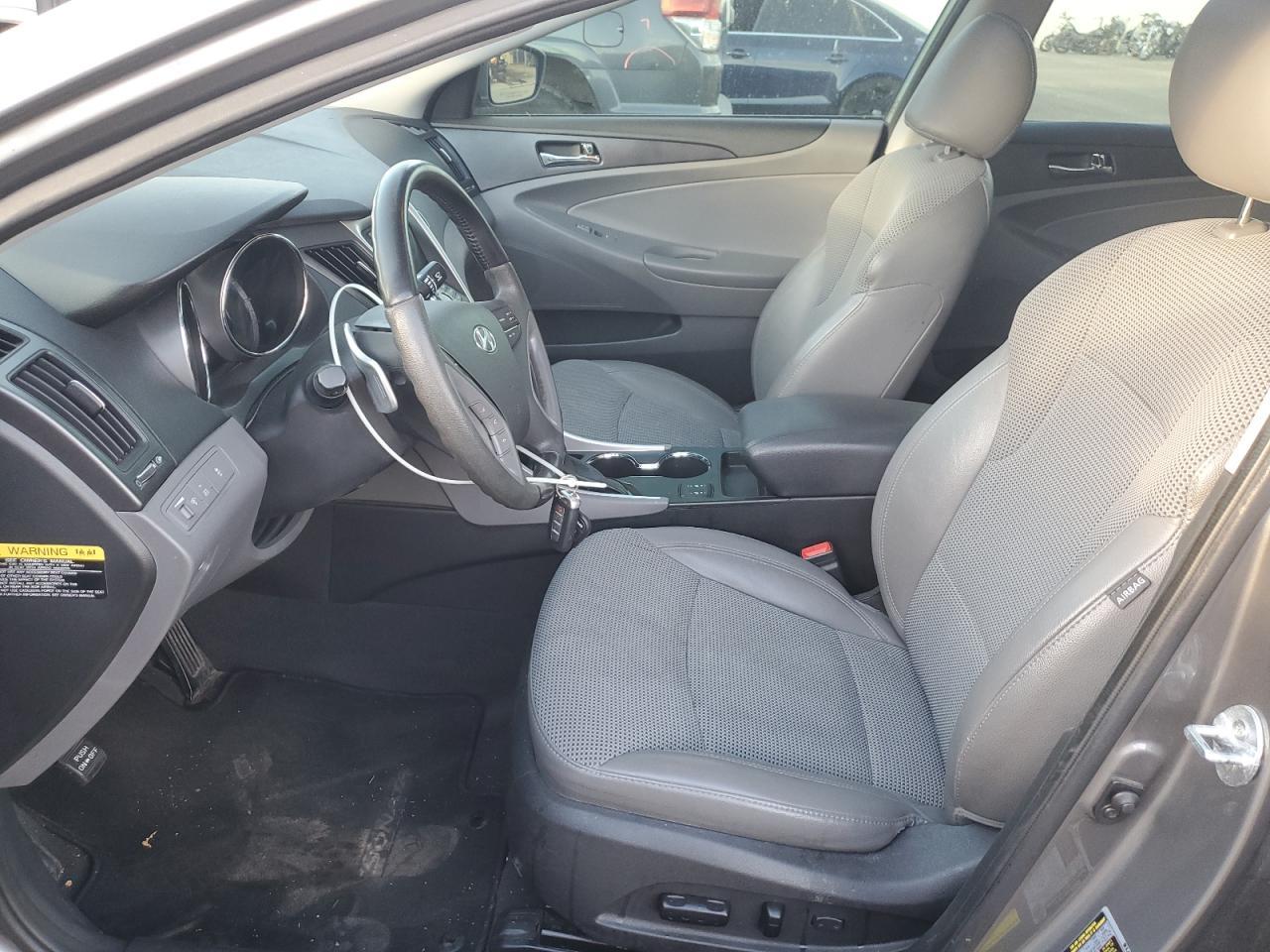 2013 HYUNDAI SONATA