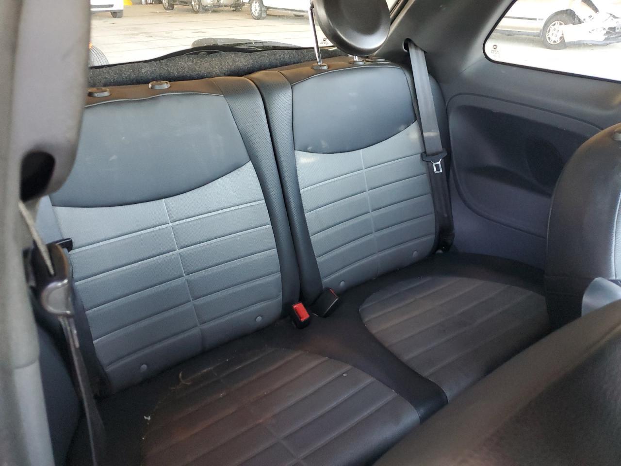 2012 FIAT 500