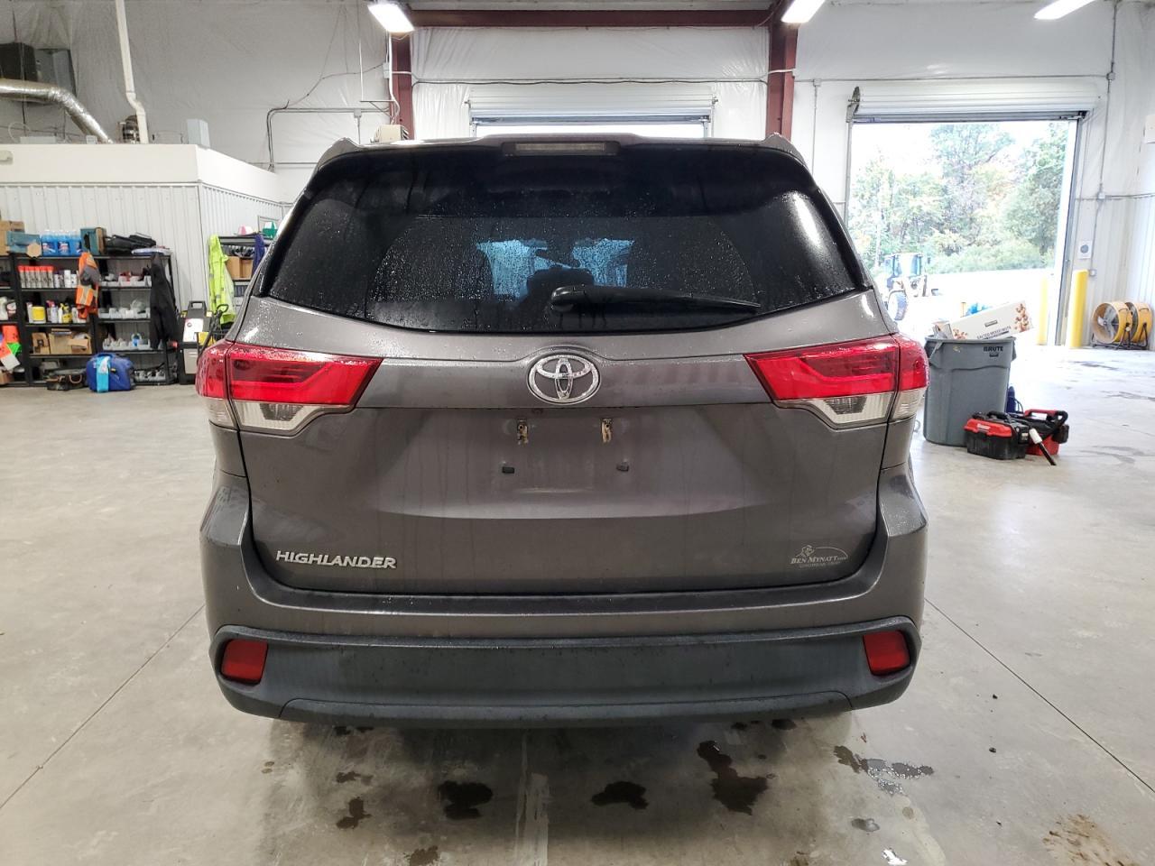 2018 TOYOTA HIGHLANDER