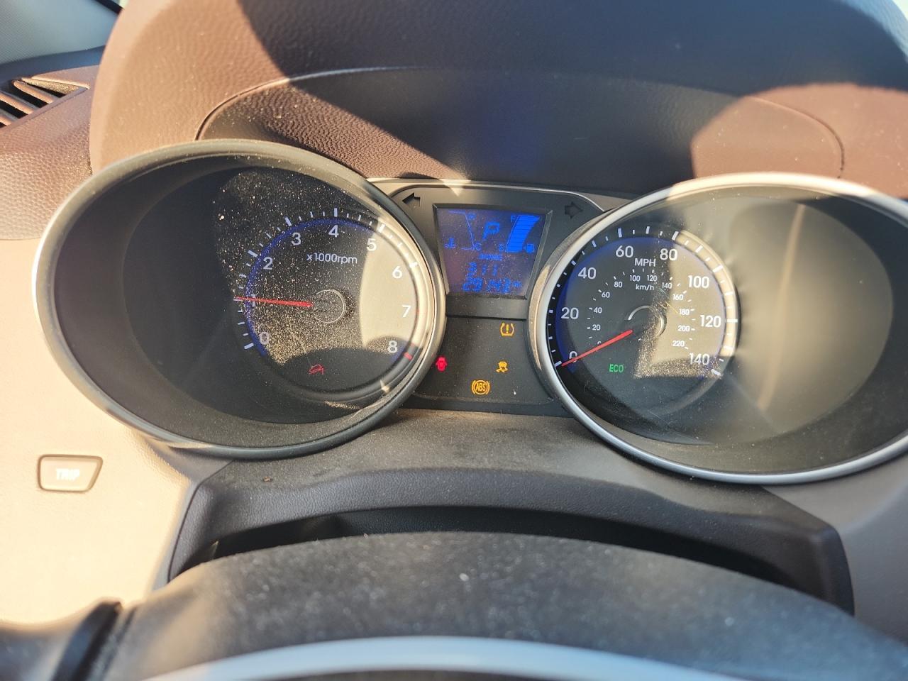 2012 HYUNDAI TUCSON