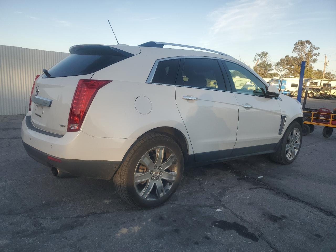 2016 CADILLAC SRX
