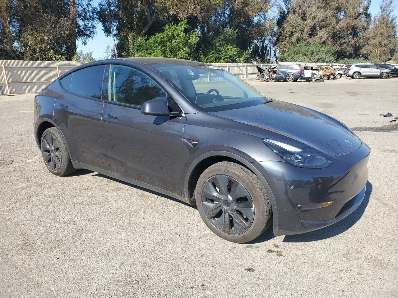 2024 TESLA MODEL Y