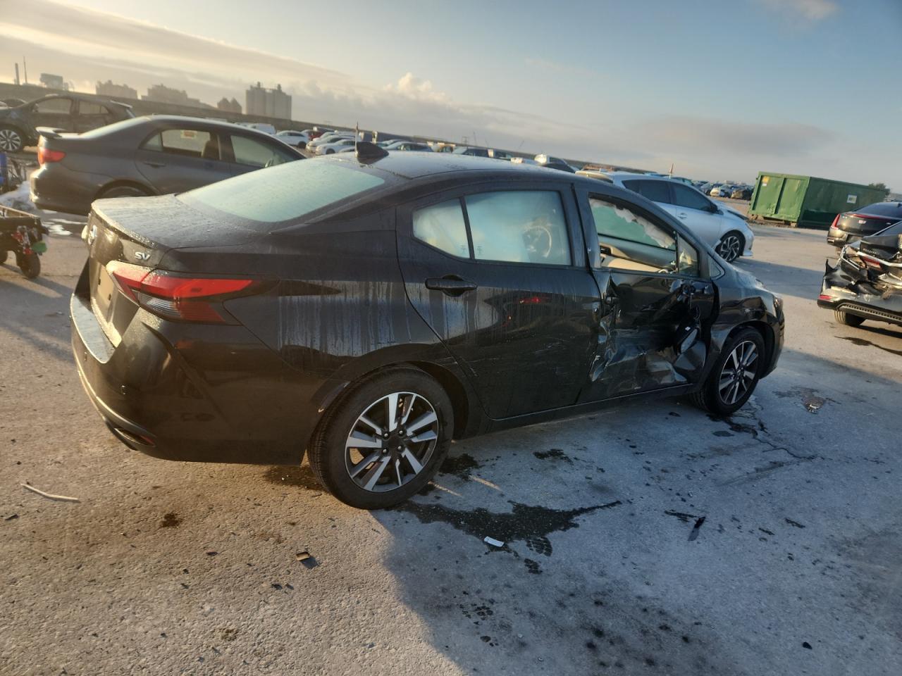 2021 NISSAN VERSA