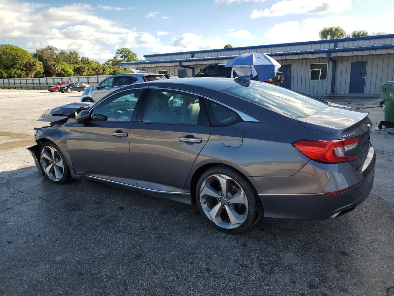 2018 HONDA ACCORD