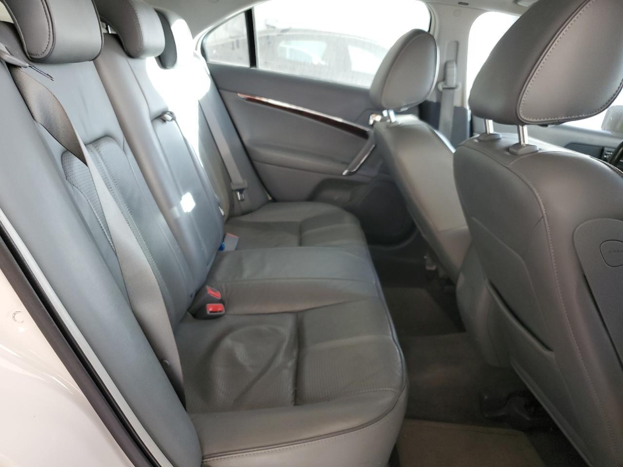 2010 LINCOLN MKZ