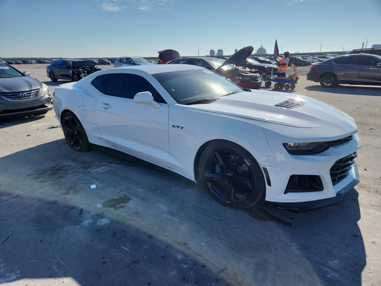 2023 CHEVROLET Camaro