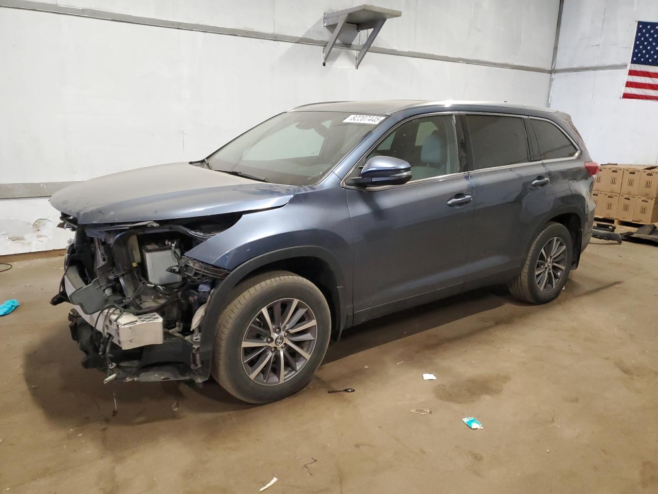 2019 TOYOTA HIGHLANDER